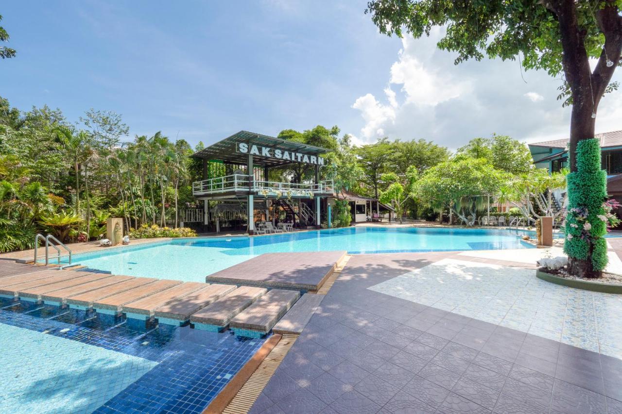 Capital O 418 Saksaitarn Resort Rayong Exterior photo