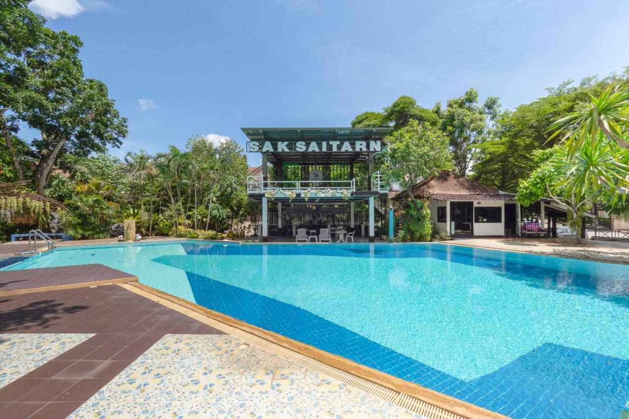 Capital O 418 Saksaitarn Resort Rayong Exterior photo